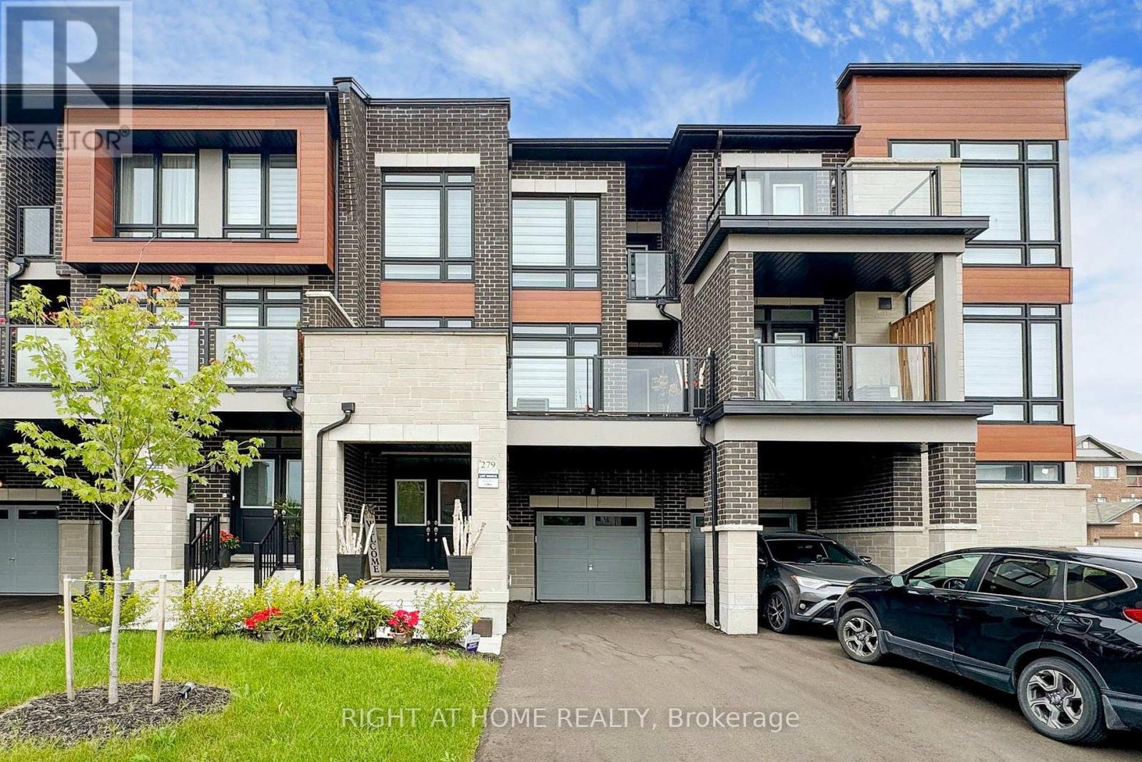 279 MOODY DRIVE - 1