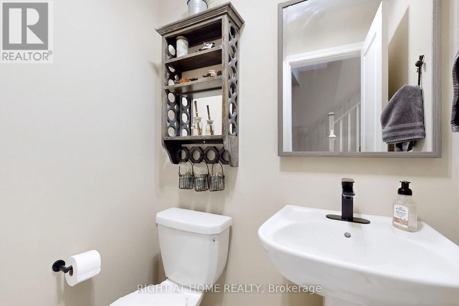 279 MOODY DRIVE - 15