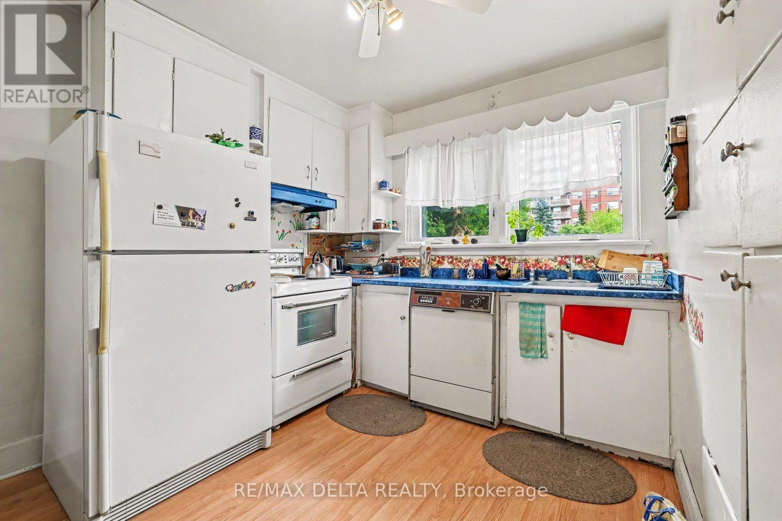 4 Bed, 4 Bath Multi-Family for Sale in Ottawa – 831 MONTREAL ROAD, Ottawa – MLS# X13619982 - Image 13