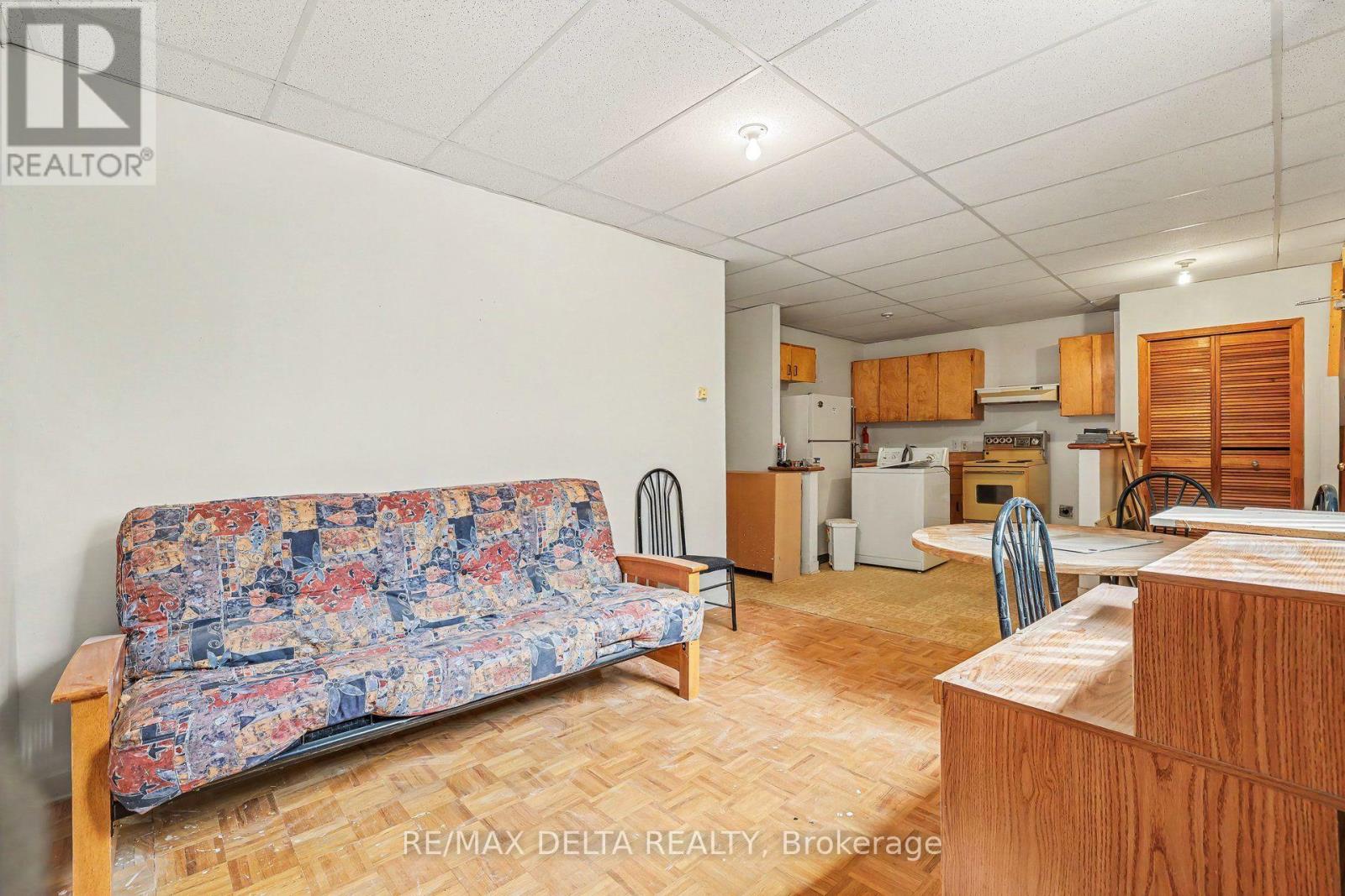 4 Bed, 4 Bath Multi-Family for Sale in Ottawa – 831 MONTREAL ROAD, Ottawa – MLS# X13619982 - Image 24