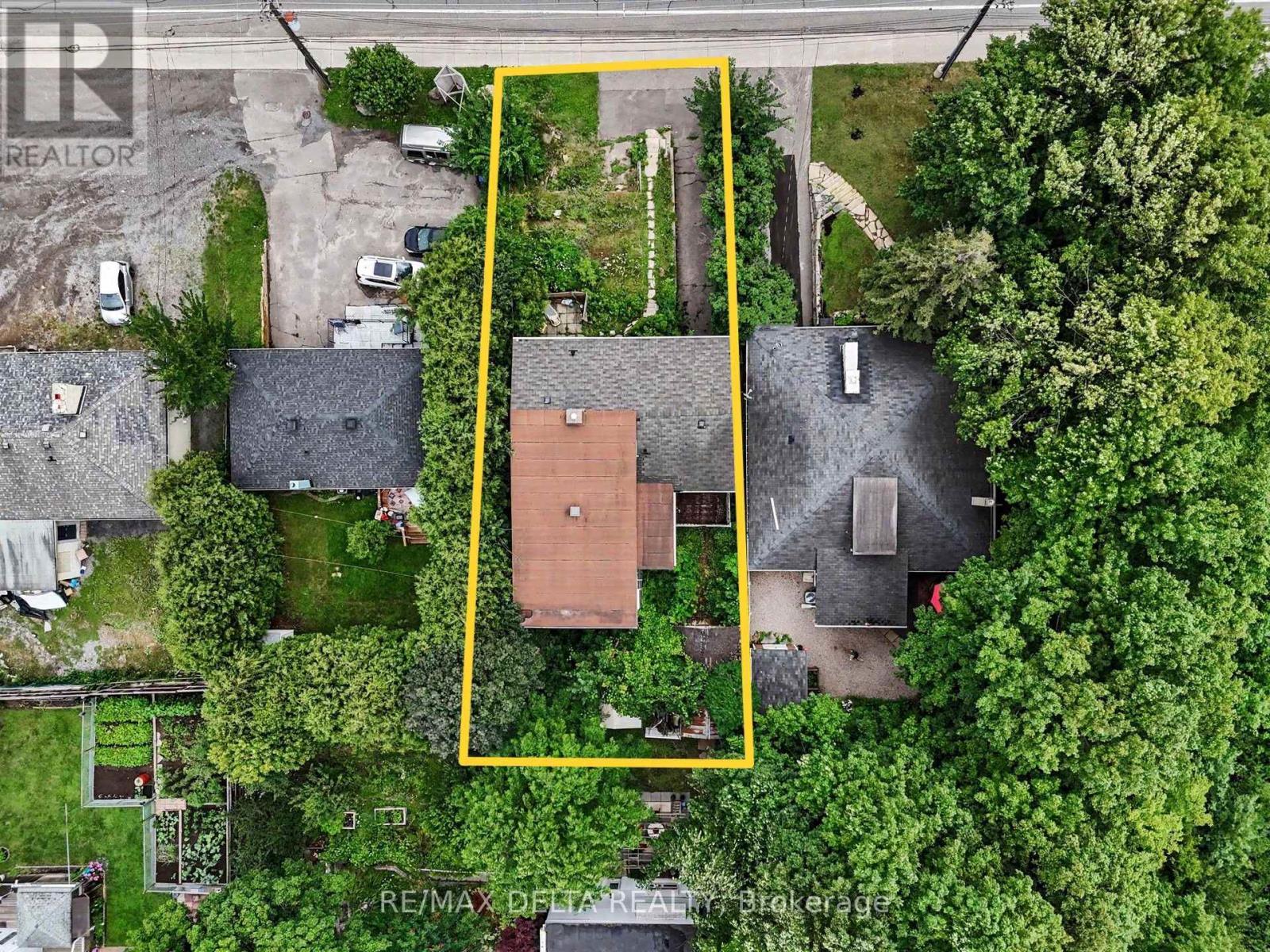 4 Bed, 4 Bath Multi-Family for Sale in Ottawa – 831 MONTREAL ROAD, Ottawa – MLS# X13619982 - Image 44