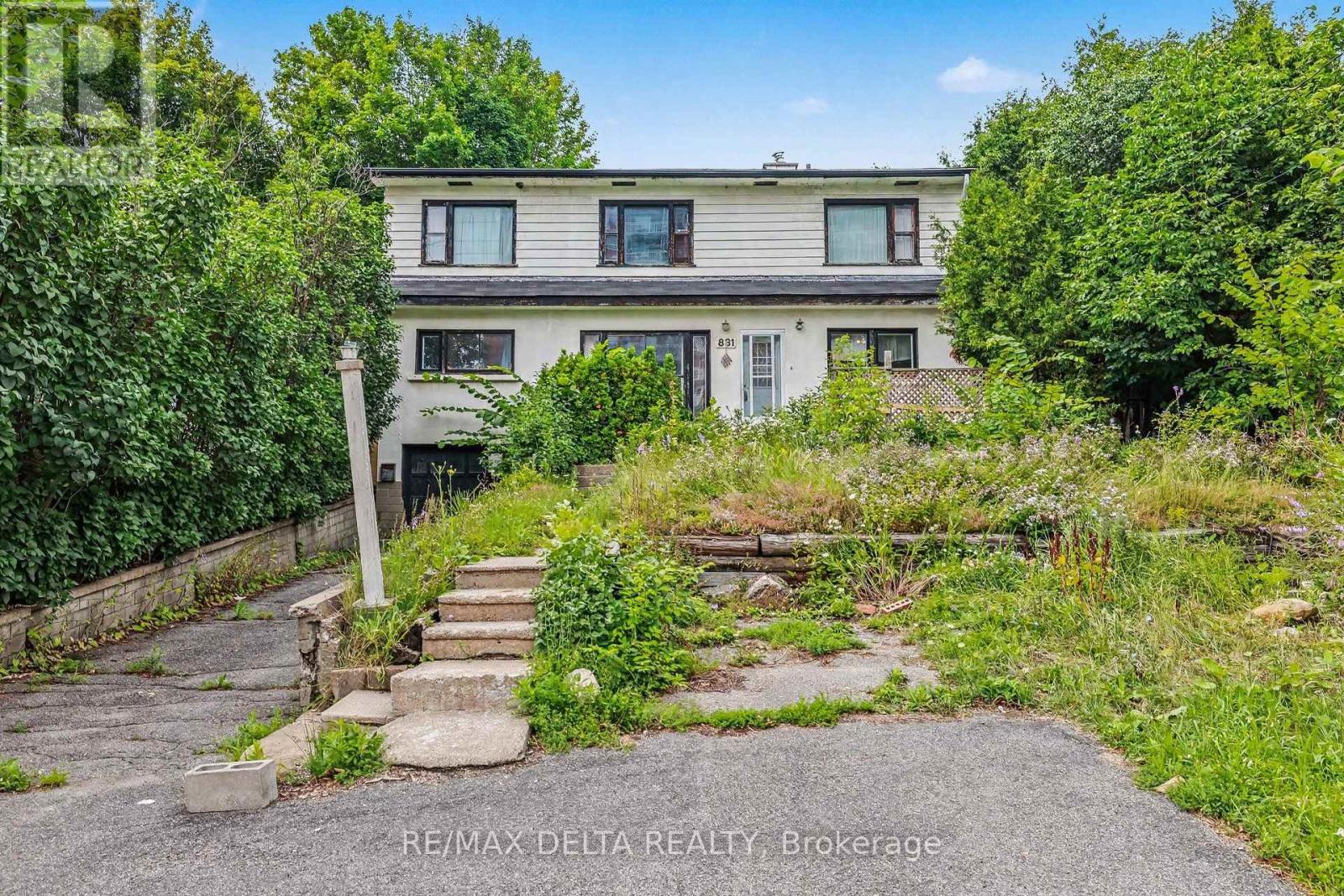 4 Bed, 4 Bath Multi-Family for Sale in Ottawa – 831 MONTREAL ROAD, Ottawa – MLS# X13619982 - Image 45
