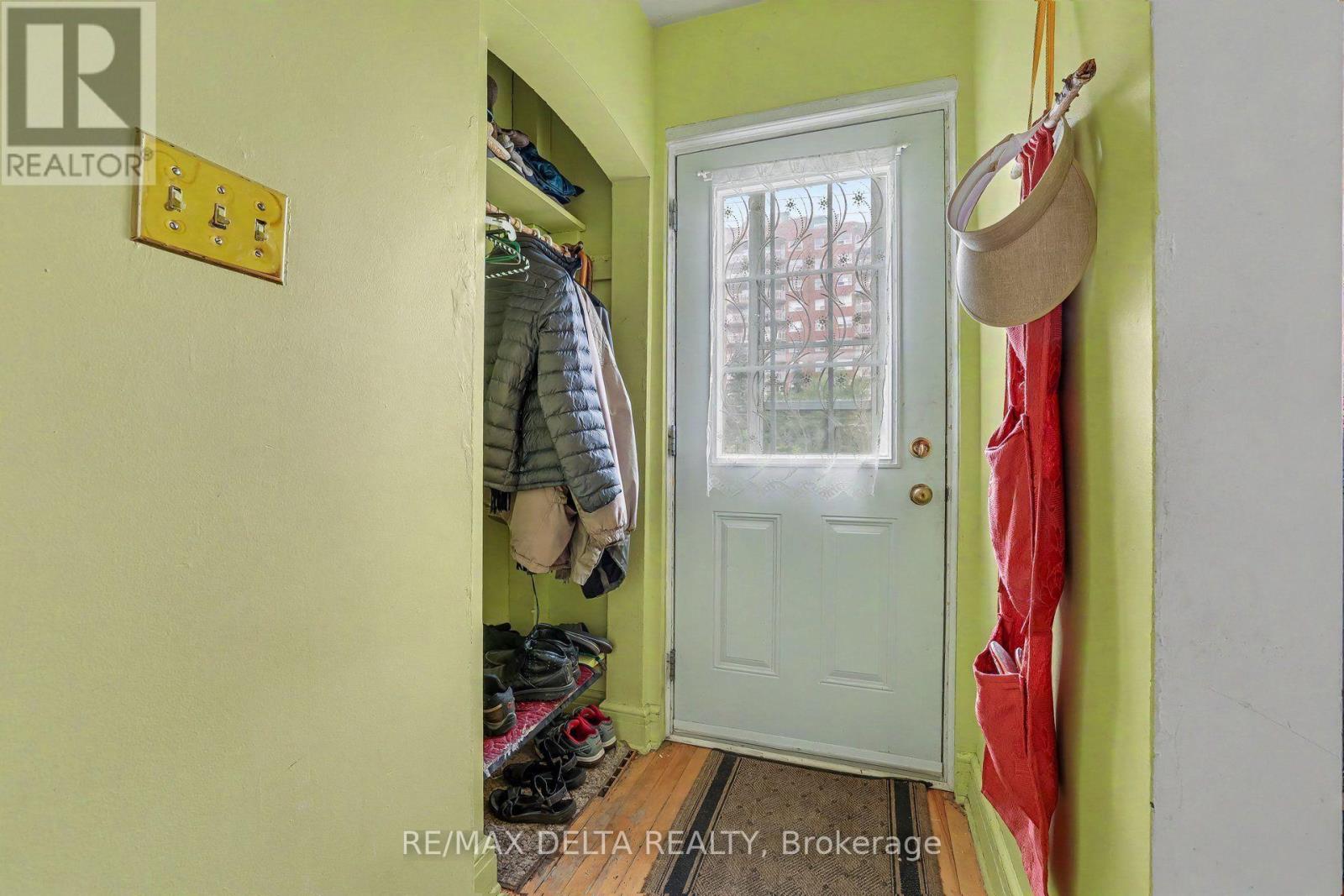 4 Bed, 4 Bath Multi-Family for Sale in Ottawa – 831 MONTREAL ROAD, Ottawa – MLS# X13619982 - Image 6