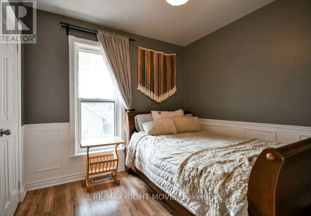 119 EMILY STREET - 24