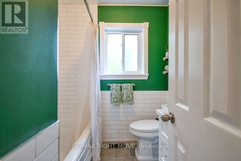119 EMILY STREET - 25