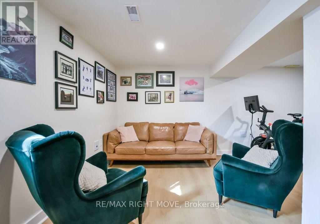 119 EMILY STREET - 27