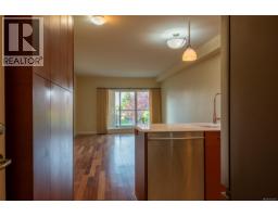 202 2380 Brethour Ave, Sidney, BC V8L2A5 Photo 10