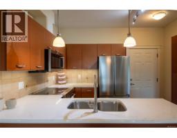 202 2380 Brethour Ave, Sidney, BC V8L2A5 Photo 13