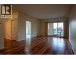 202 2380 Brethour Ave, Sidney, BC V8L2A5 Photo 16