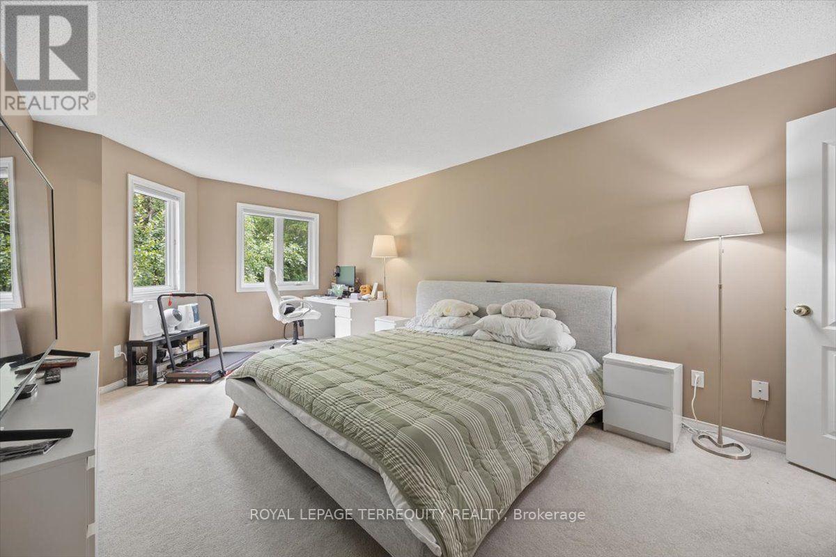 1148 WESTVIEW TERRACE - 21