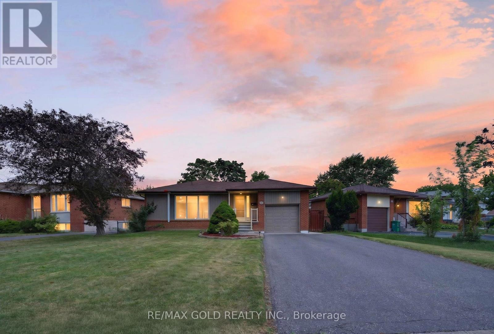 Photo of 26 Deerfield Crescent