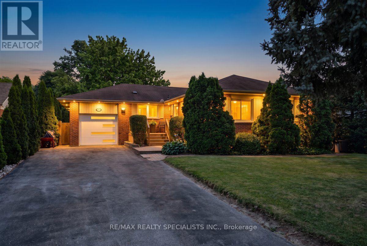 63 SUBURBAN DRIVE - 1