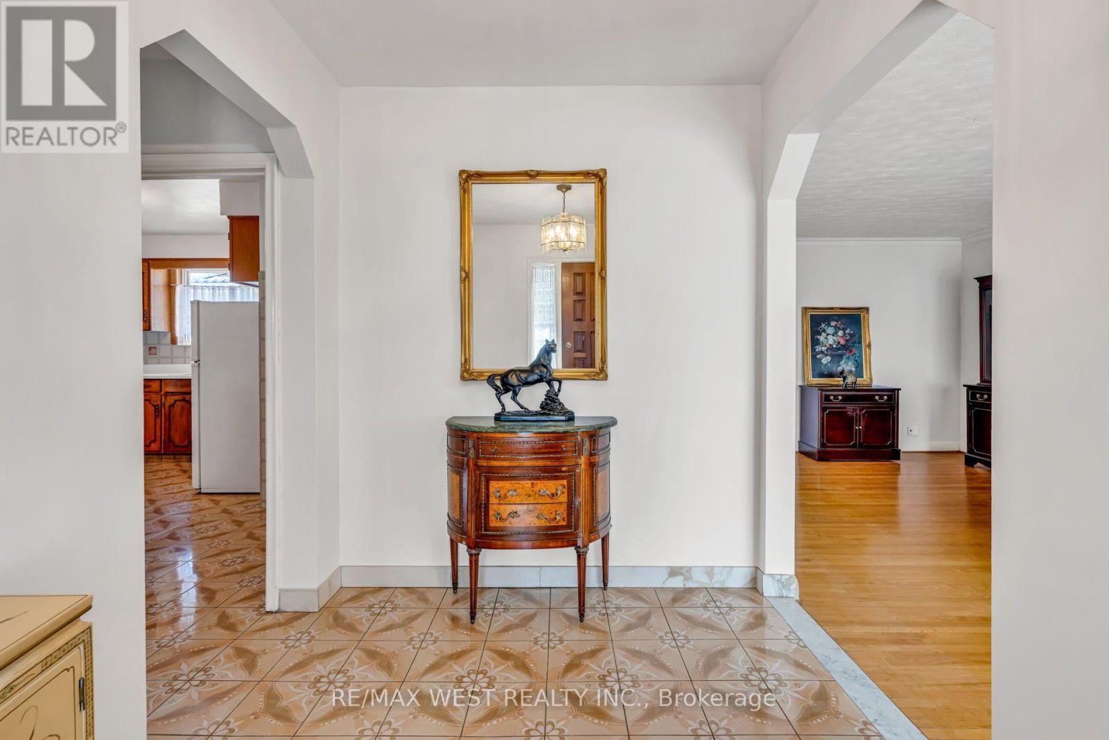 90 TAVISTOCK ROAD - 10