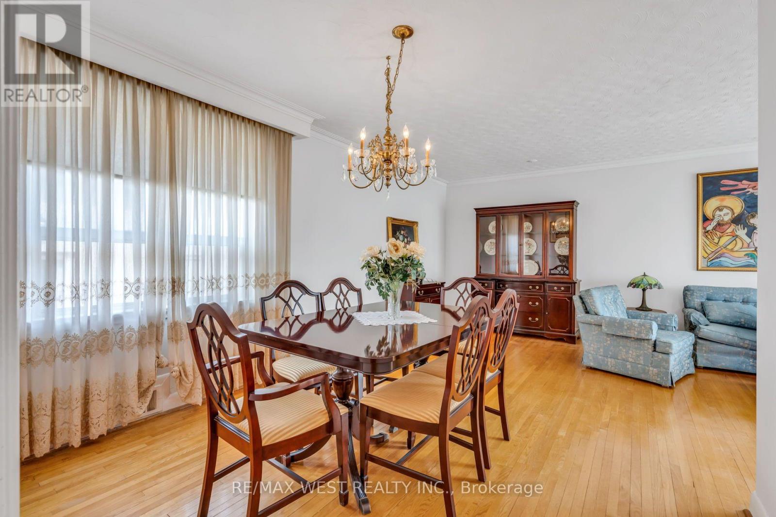 90 TAVISTOCK ROAD - 16