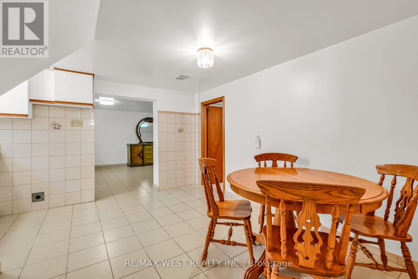 90 TAVISTOCK ROAD - 39