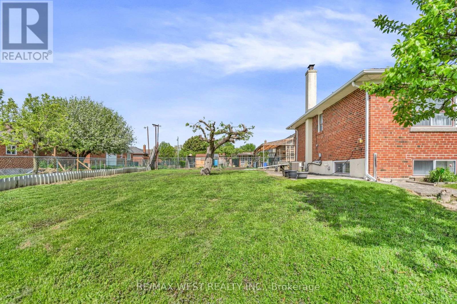 90 TAVISTOCK ROAD - 49