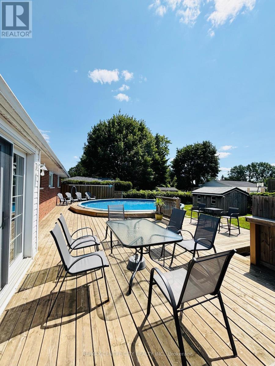 175 BANCROFT ROAD - Image 22
