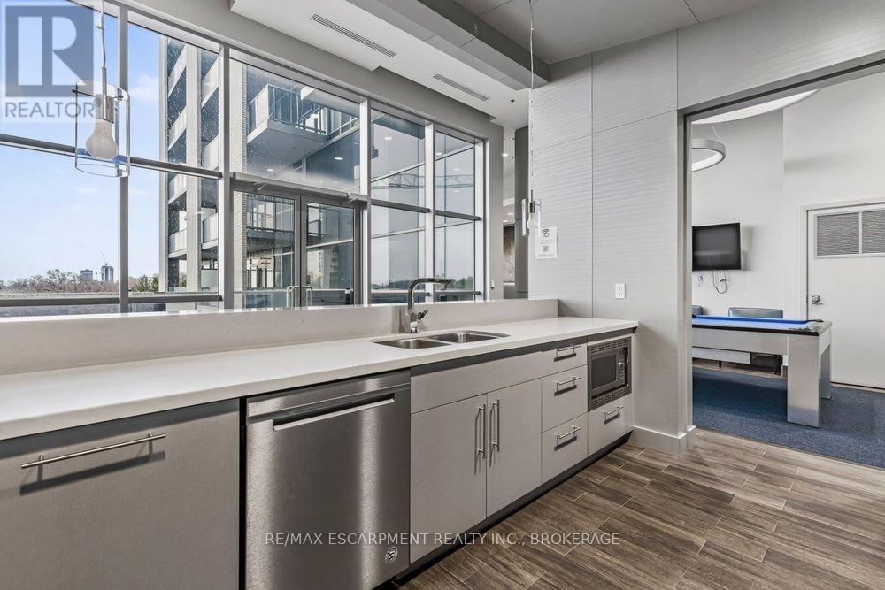 #702 2087 FAIRVIEW STREET - Image 28