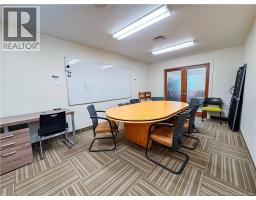 55 Driscoll Crescent, photo 16
