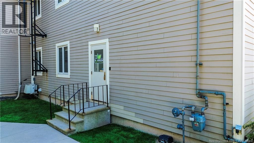 55 Driscoll Crescent, Moncton, New Brunswick, E1E4C8, Moncton, New Brunswick — photo 5 of 5