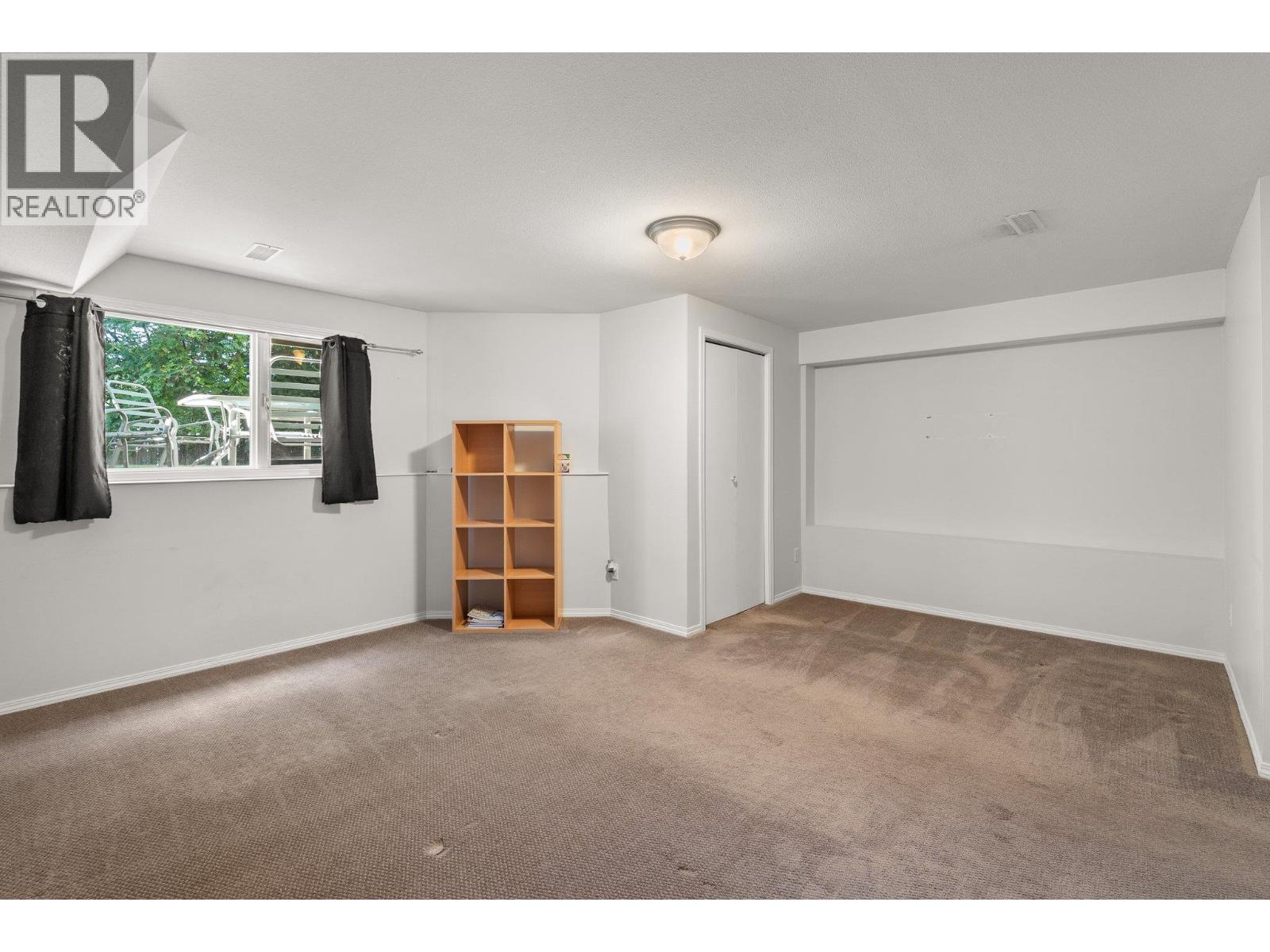 #5 130 Dundas Rd. Road Lot# 5 - 22