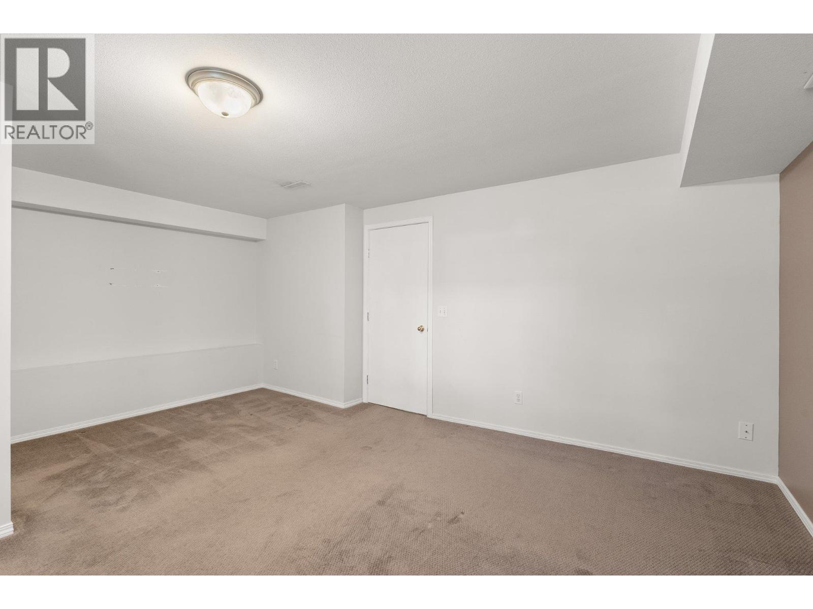 #5 130 Dundas Rd. Road Lot# 5 - 23
