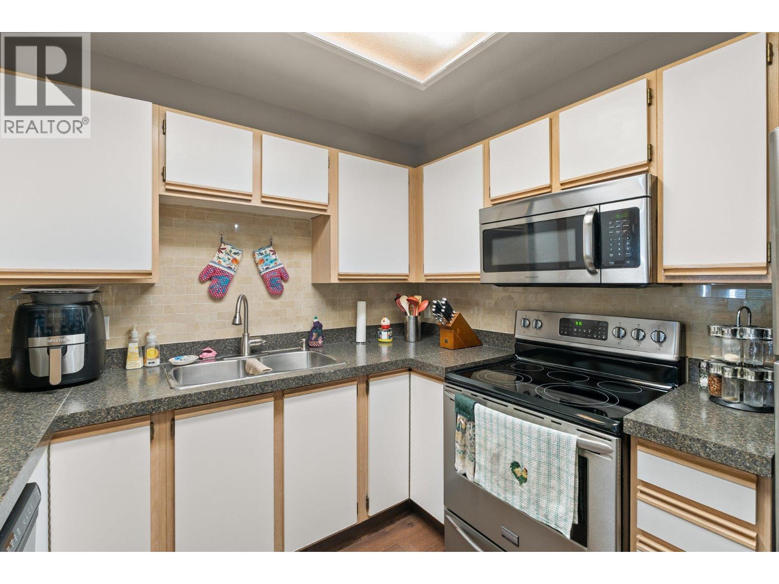 #5 130 Dundas Rd. Road Lot# 5 - 6