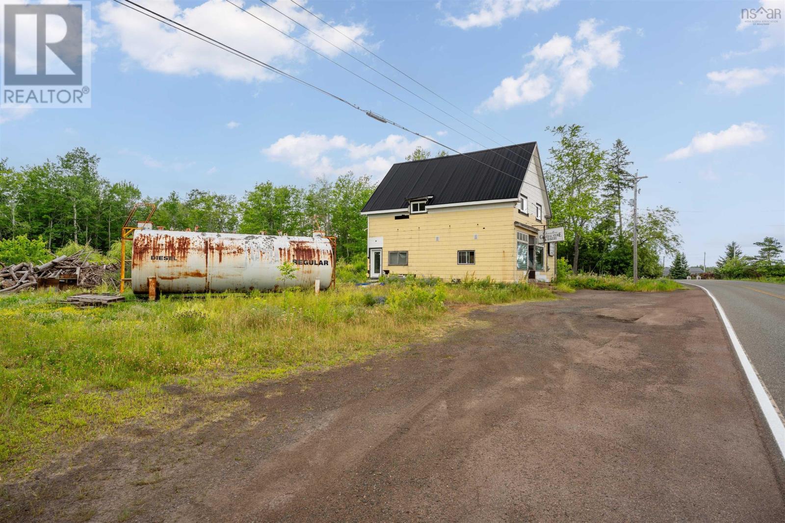 7668 Highway 6, Port Howe — photo 3