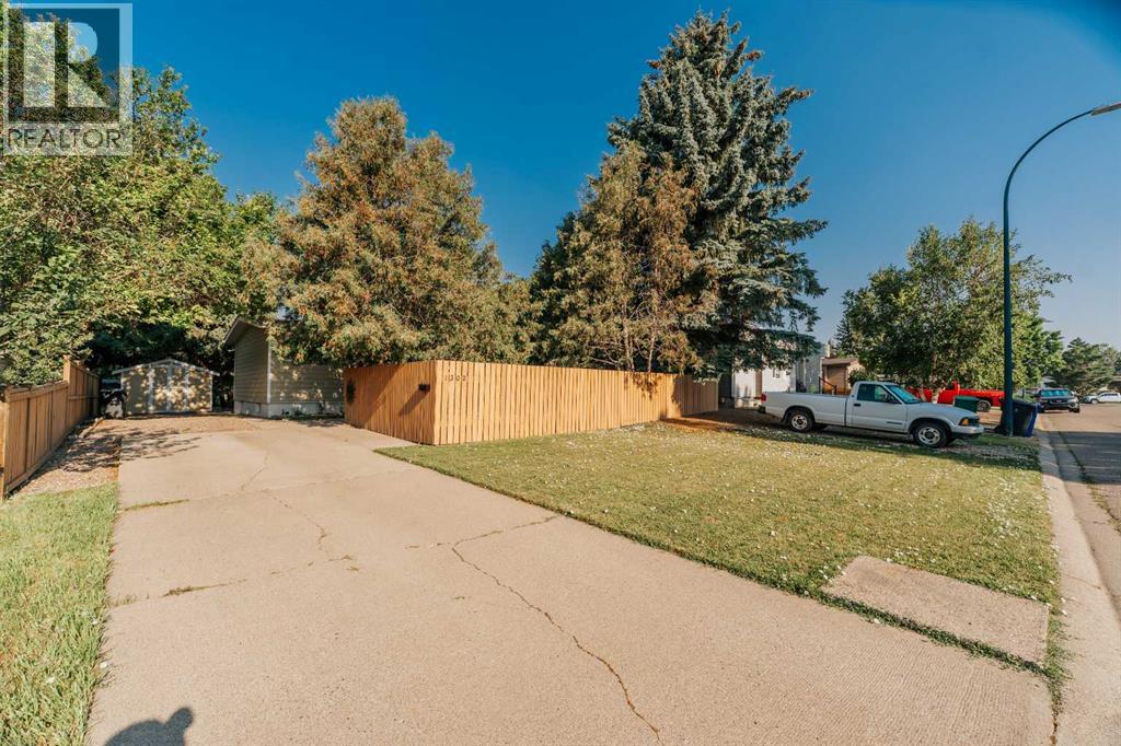 1302 Michigan Place S - 5