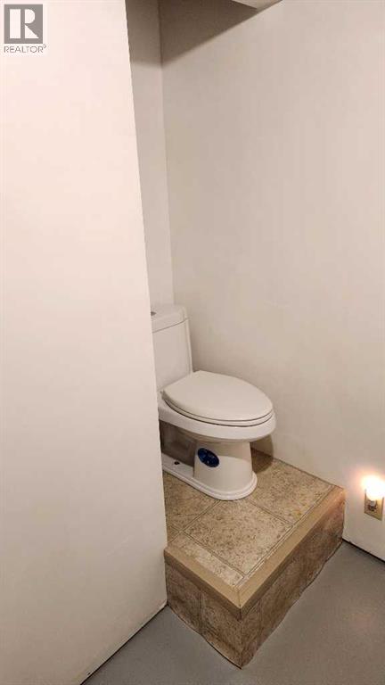 1302 Michigan Place S - Image 27