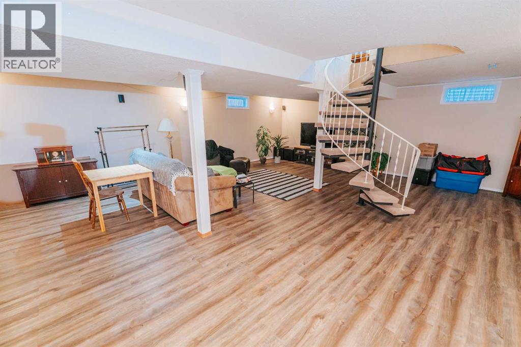 1302 Michigan Place S - 20
