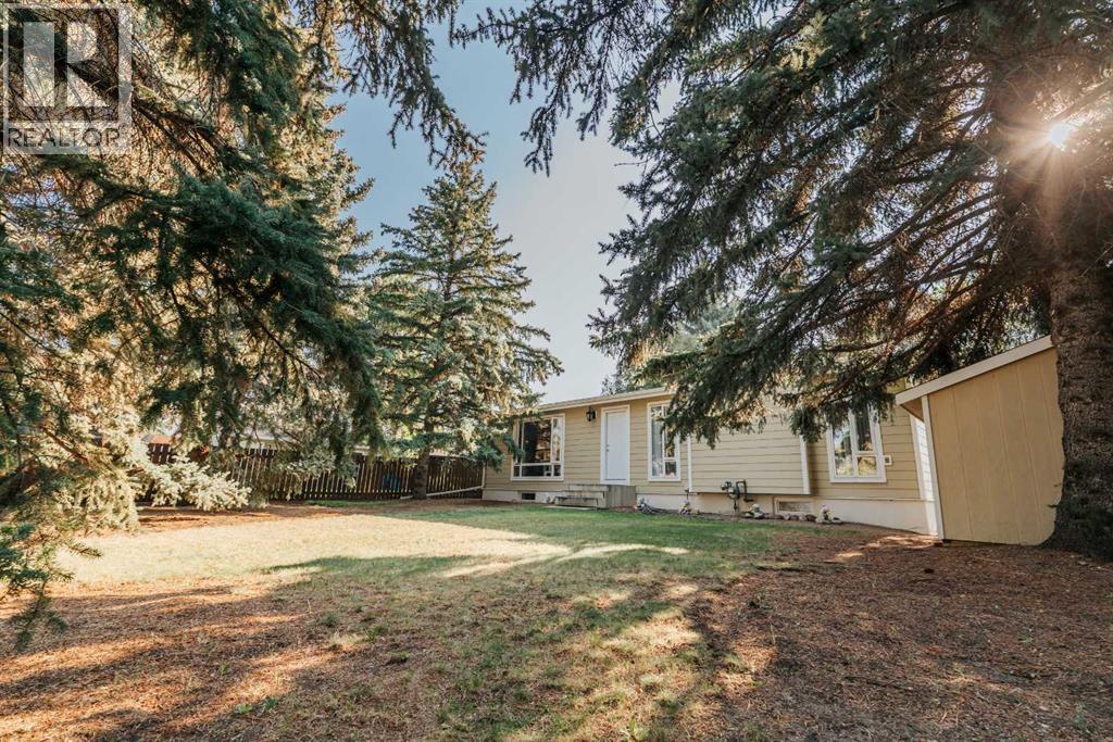 1302 Michigan Place S - Image 29