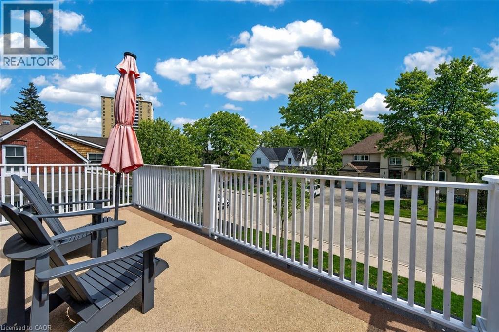 46 BAY Street - Image 34