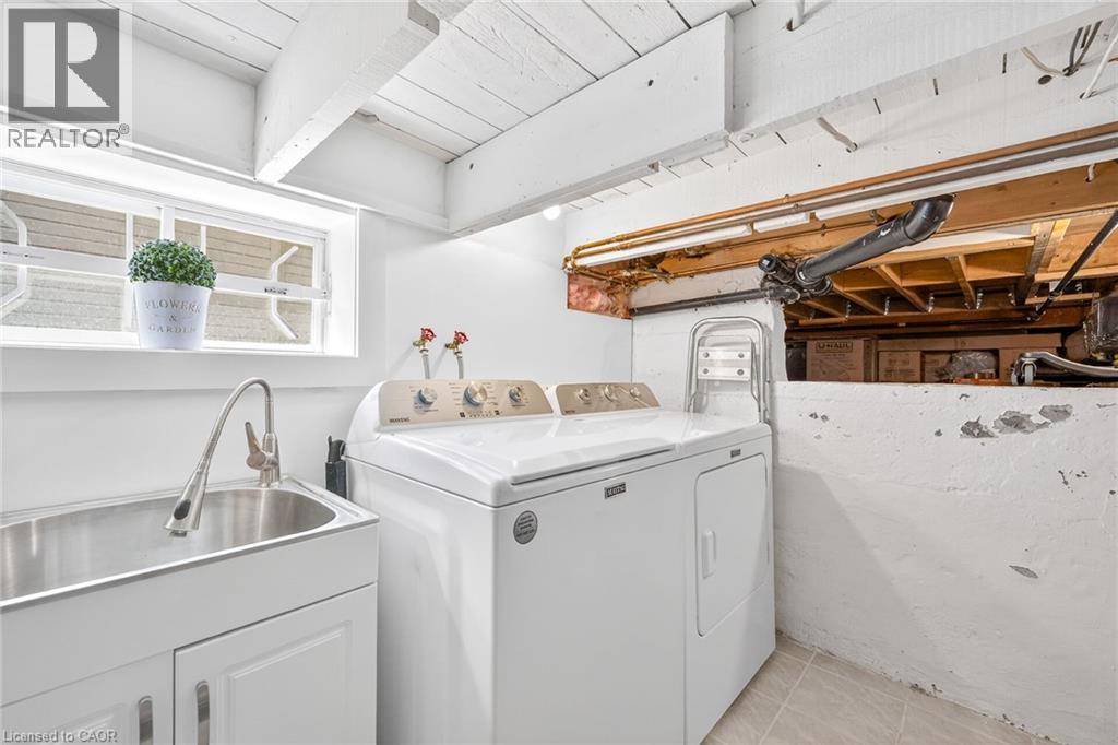 46 BAY Street - Image 37