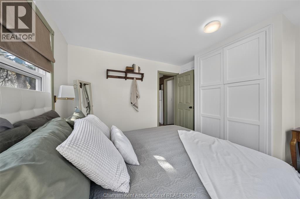 45 Oxley DRIVE - 16