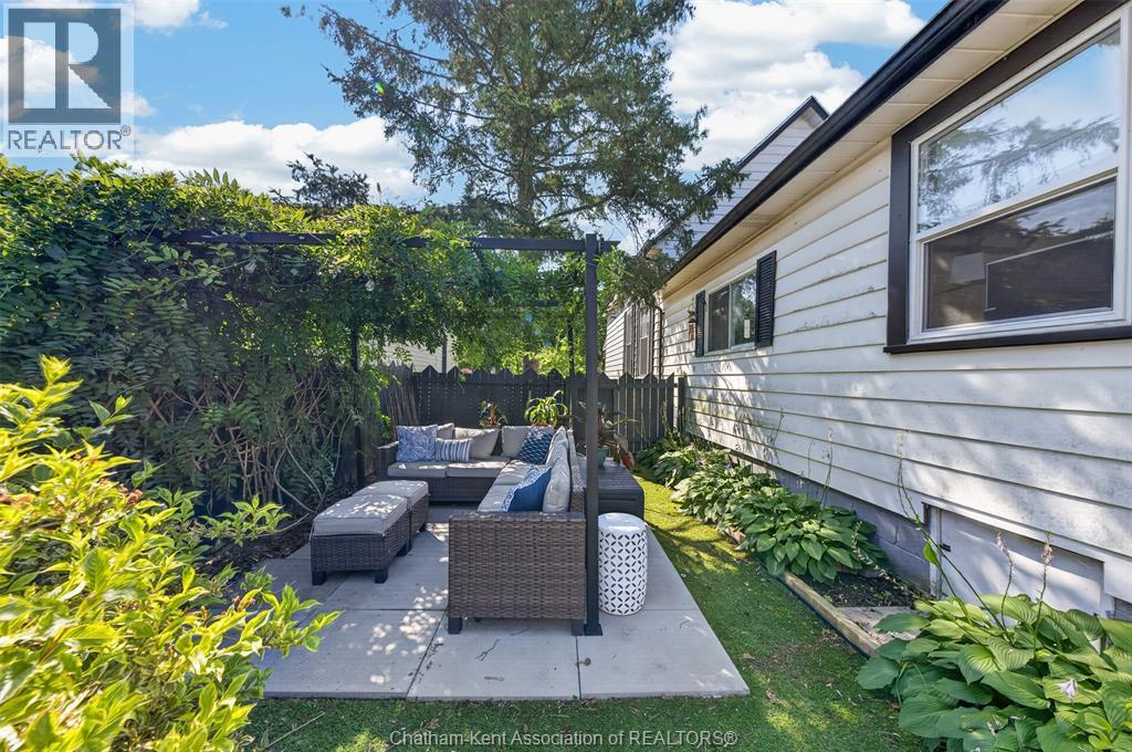 45 Oxley DRIVE - 37