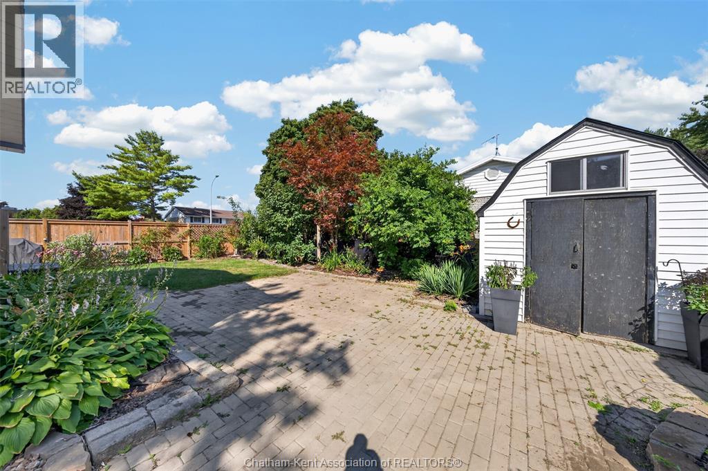 45 Oxley DRIVE - 38