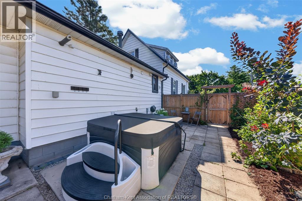 45 Oxley DRIVE - 48