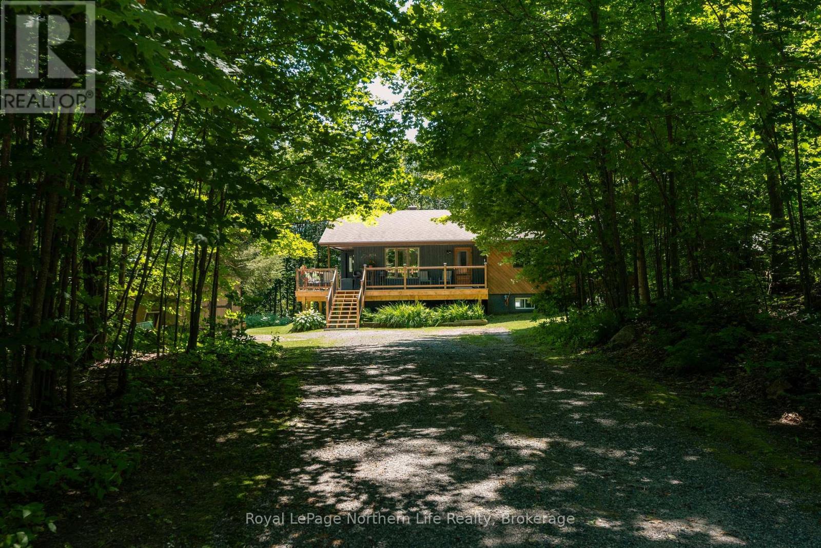 106 LAKEVIEW COURT - 2