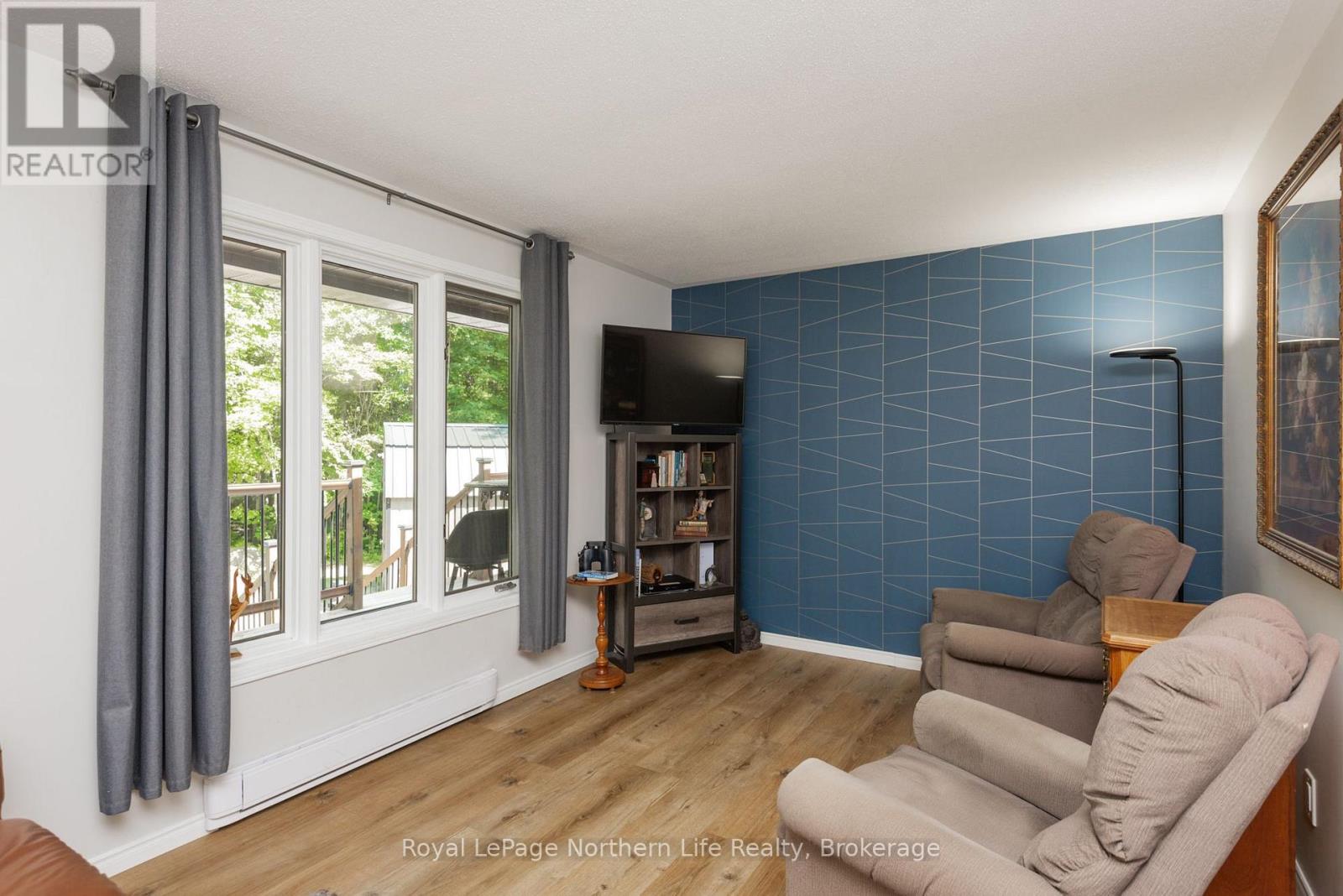 106 LAKEVIEW COURT - Image 6
