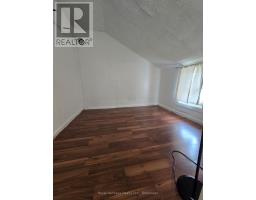 104 Centre Street N, Oshawa, ON L1G4B8 Photo 9