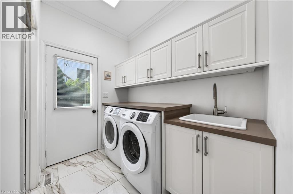 5 MAYS Crescent - 17