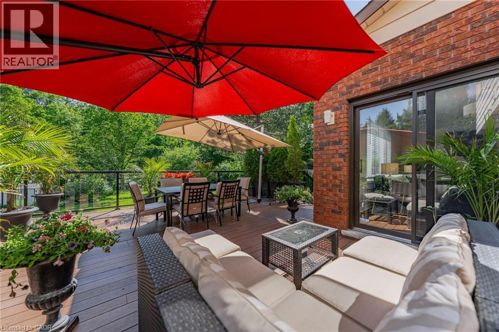 5 MAYS Crescent - 31