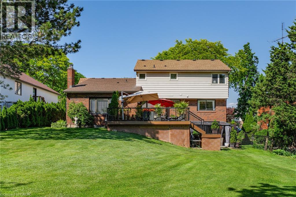 5 MAYS Crescent - 38