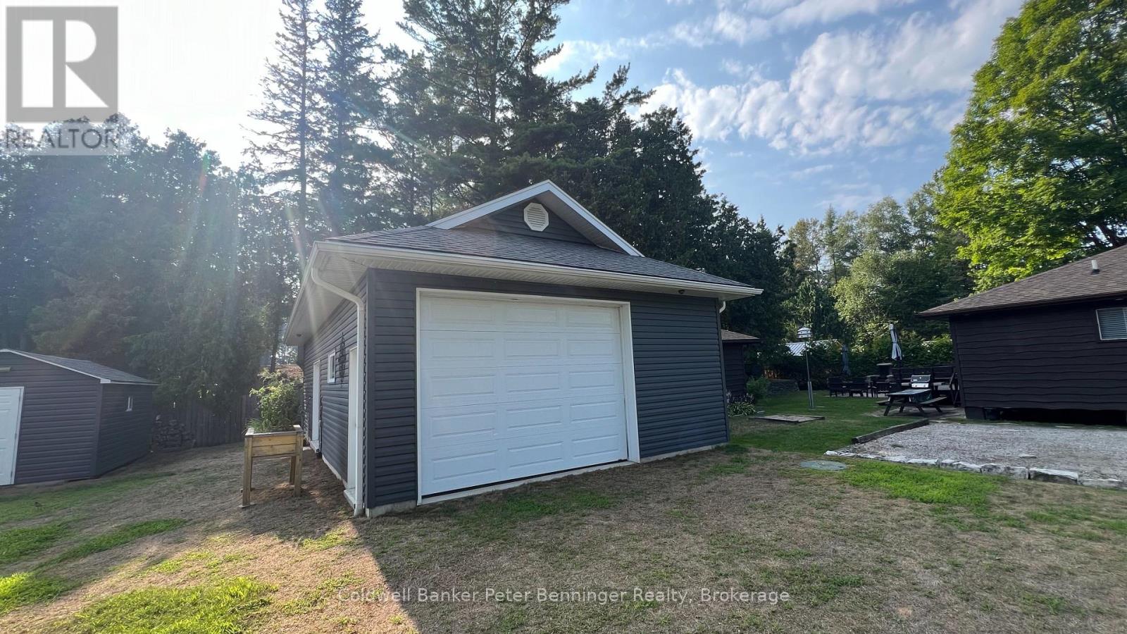 810 SECOND AVENUE S - Image 12