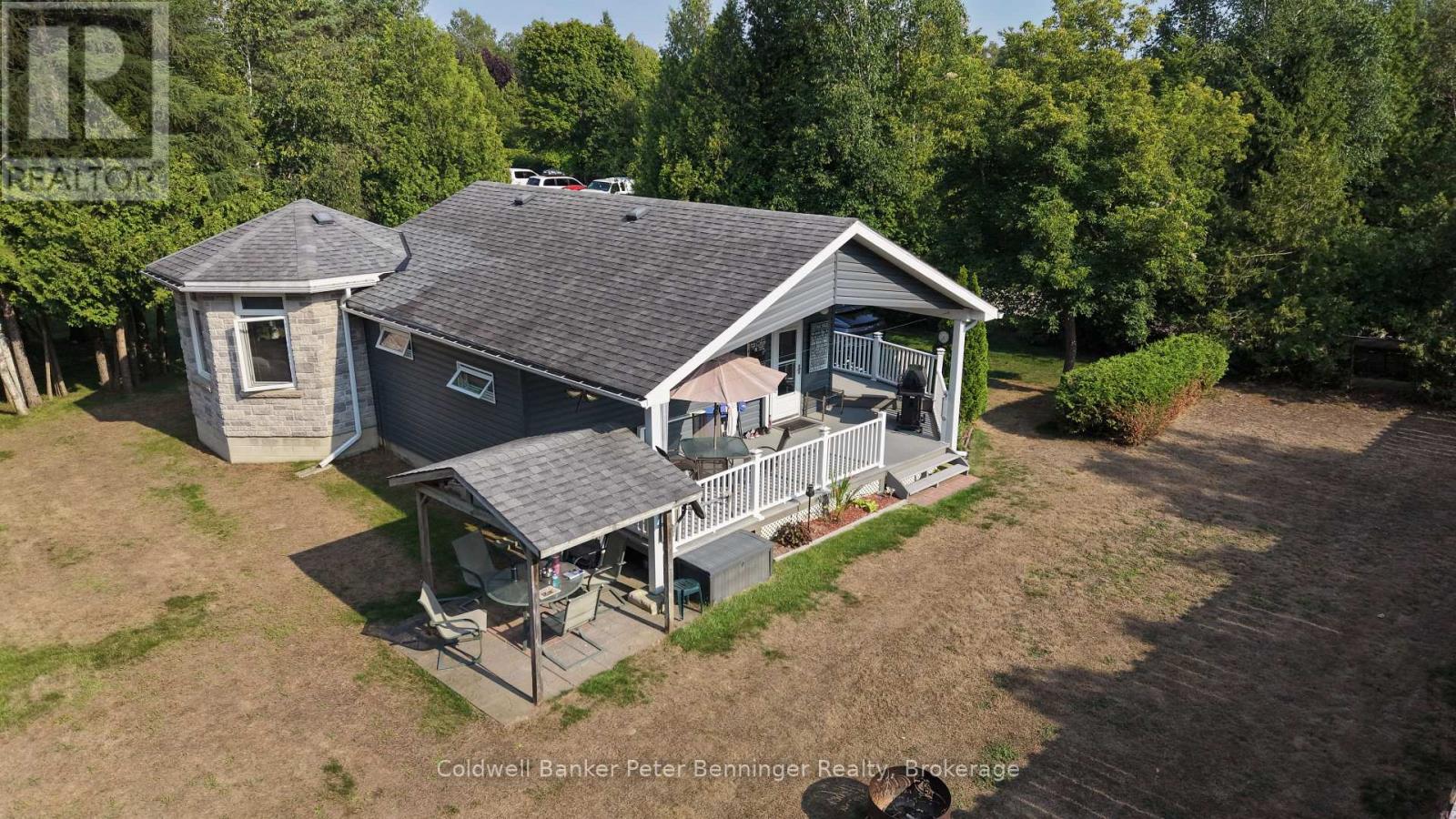 810 SECOND AVENUE S - 21