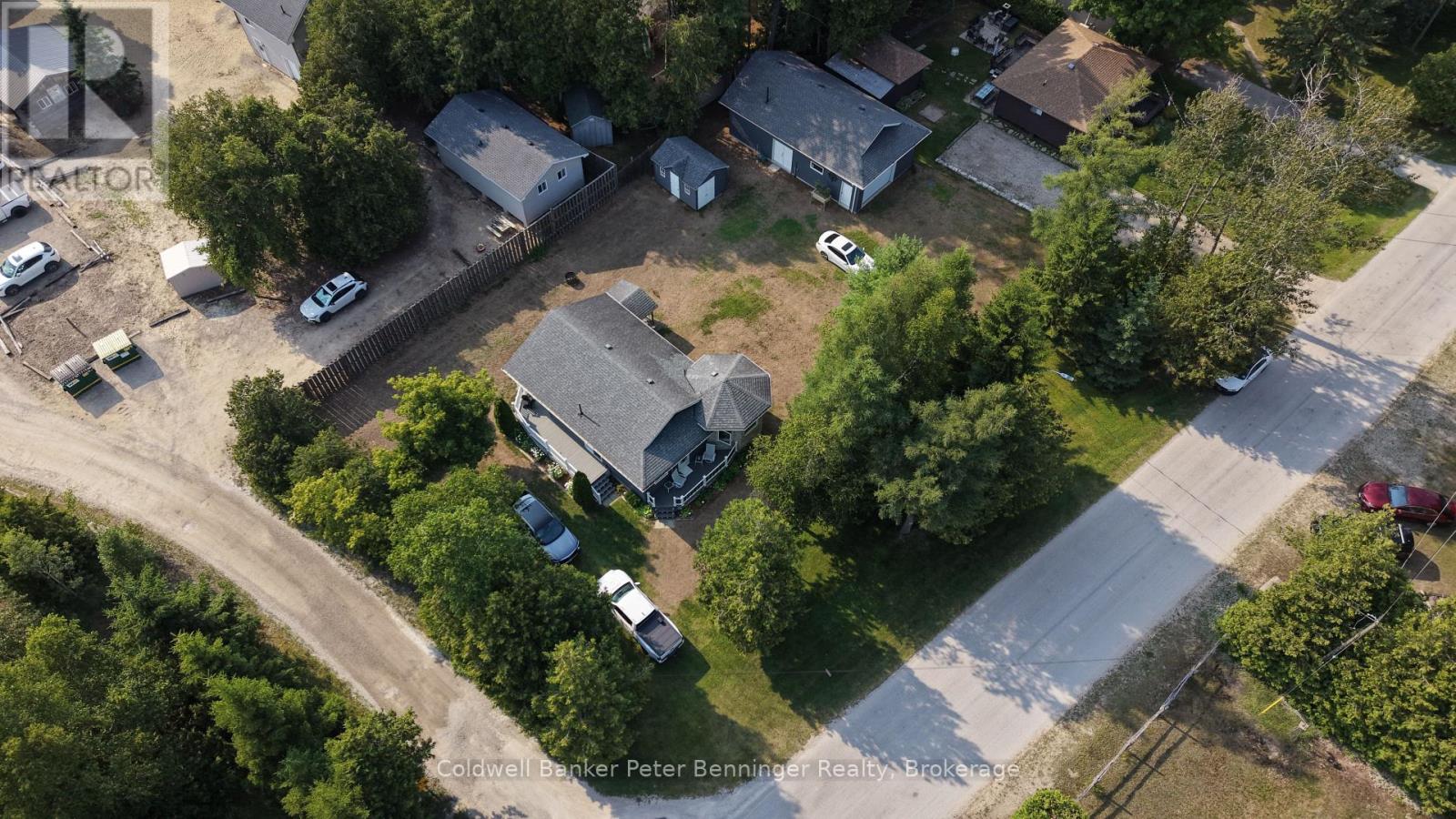810 SECOND AVENUE S - 3