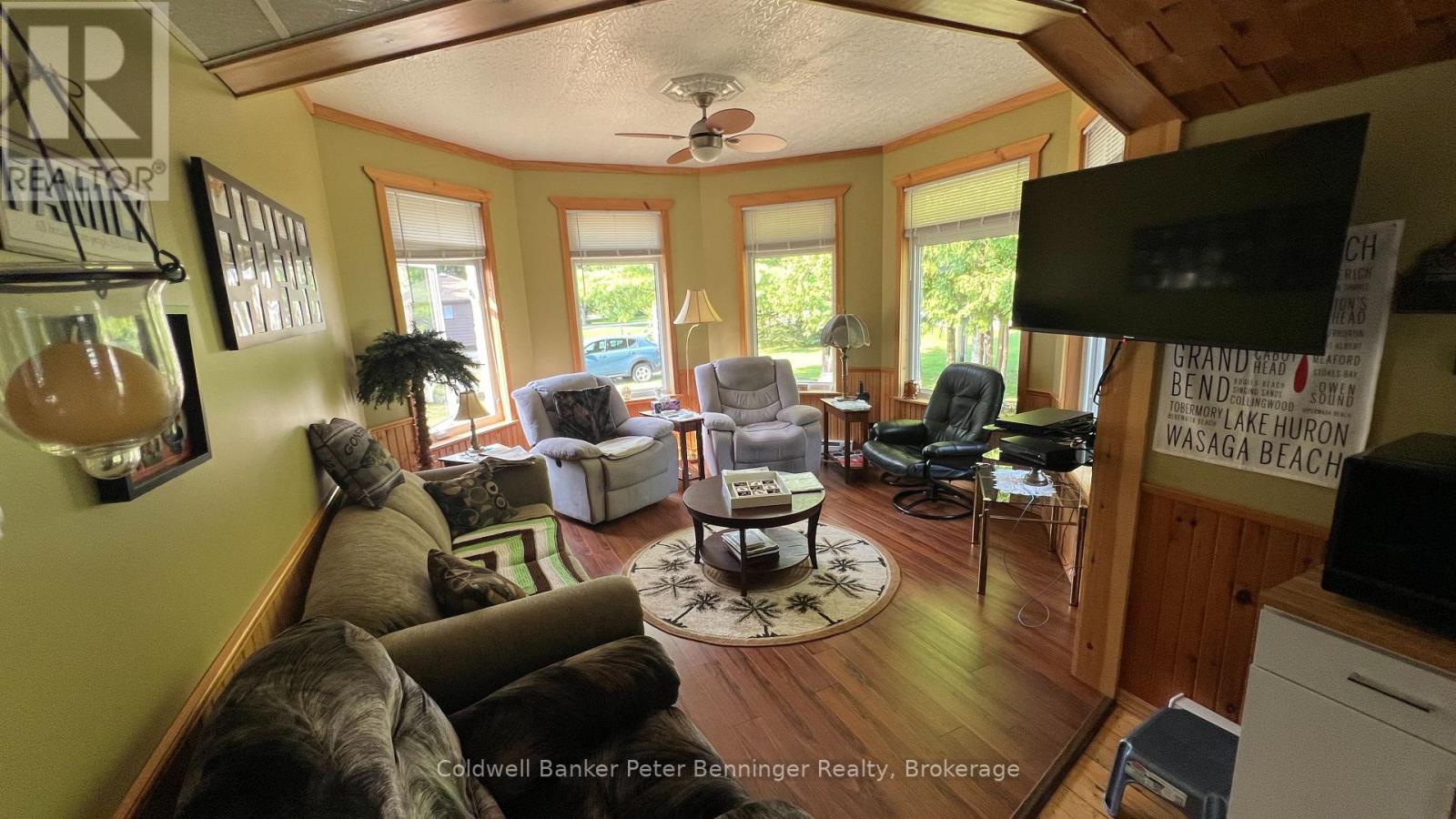 810 SECOND AVENUE S - 4