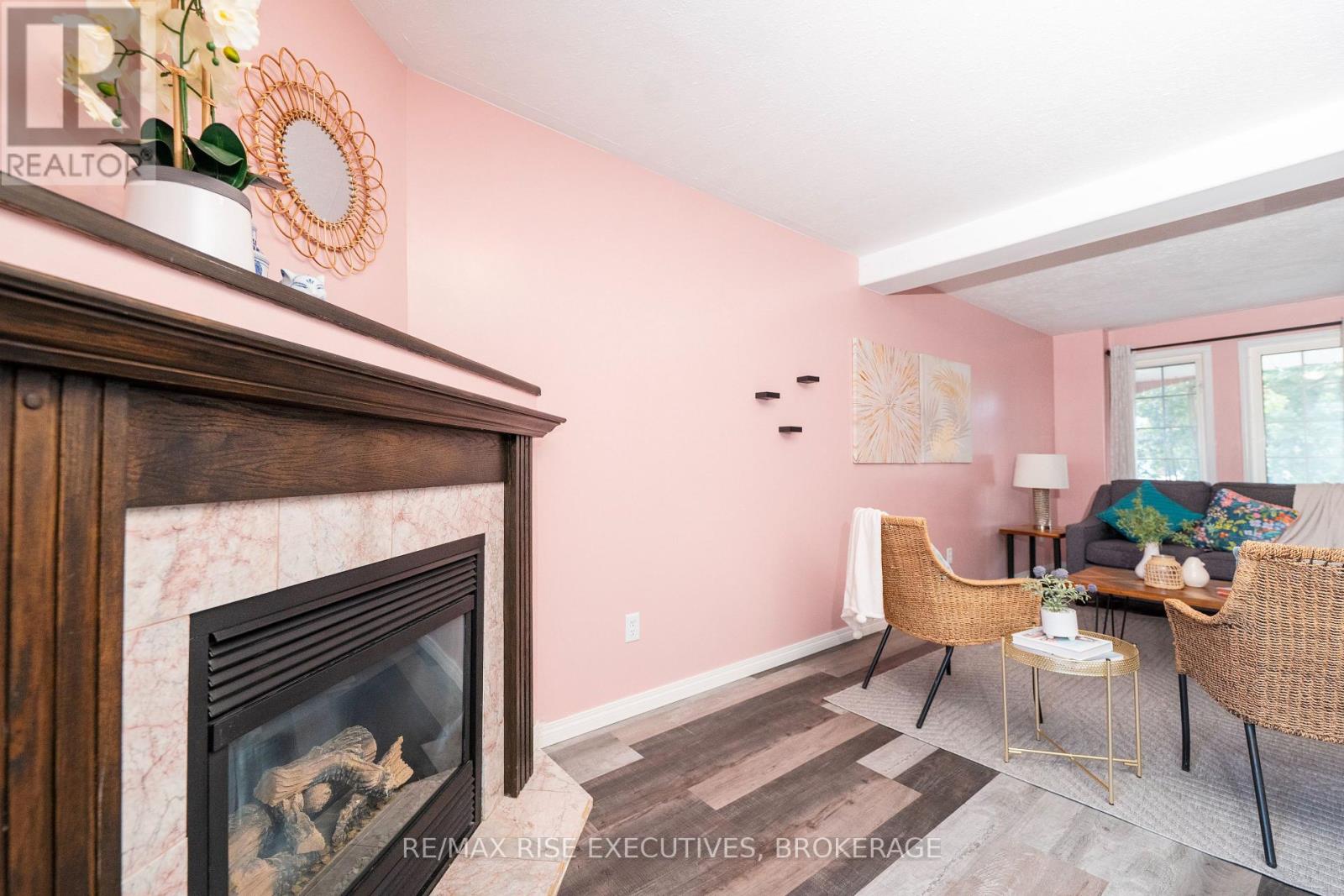 1344 THORNWOOD CRESCENT - 15