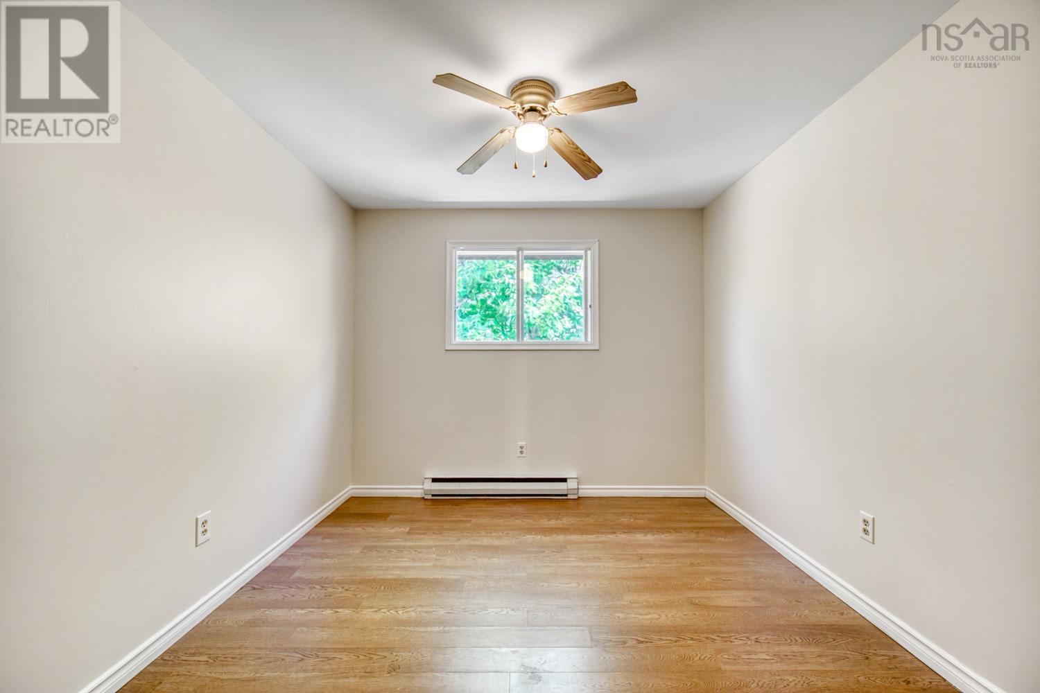 48 Regal Road - 21